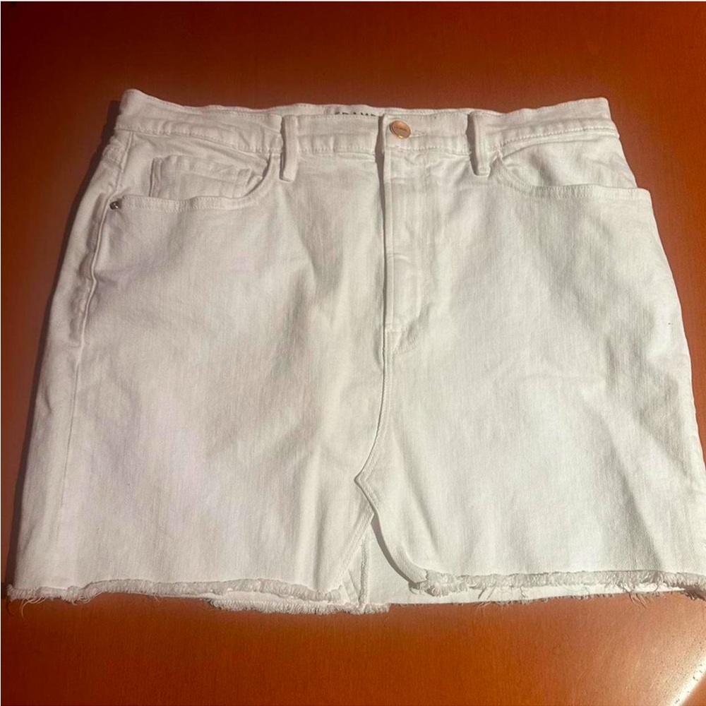 Frame White Denim Mini Skirt size 31